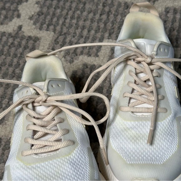 Veja Impala Mesh Sneaker in Eggshell/Pierre - Picture 10 of 14